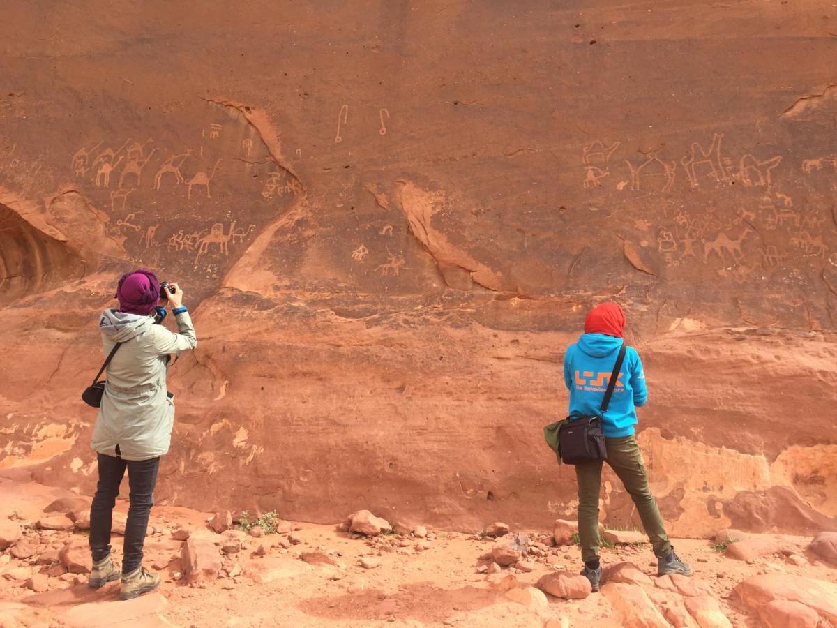 Wadi Rum-Bedouin Tents And Jeep Tours Exterior foto