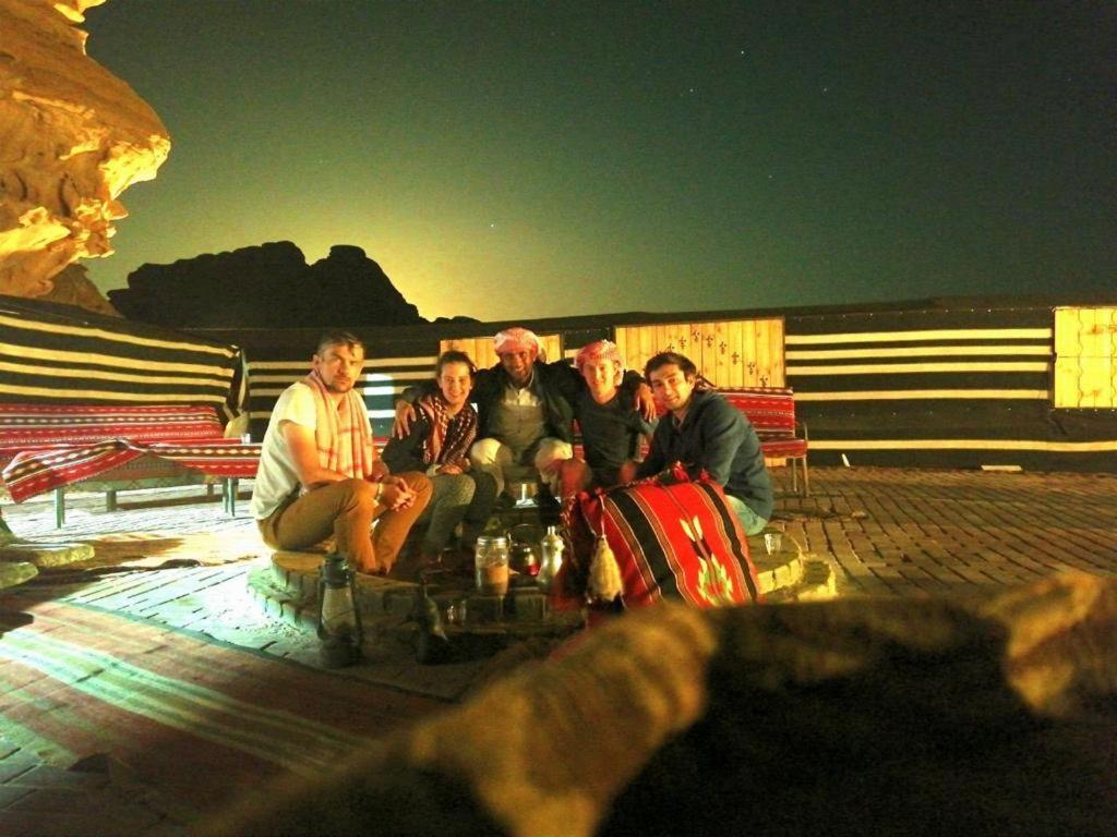 Wadi Rum-Bedouin Tents And Jeep Tours Exterior foto